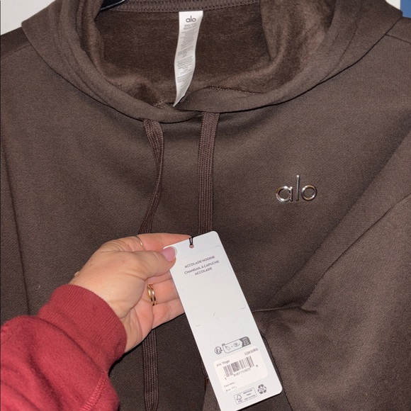 ALO NWT Accolade Hoodie - Espresso - Picture 7 of 7